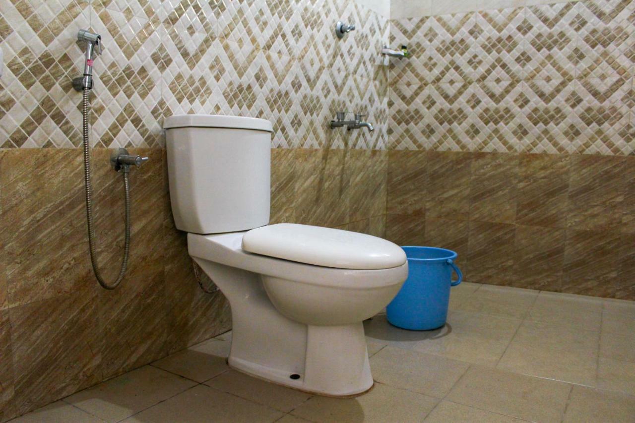 Magic Land Resorts Athirapally Irinjalakuda Екстериор снимка